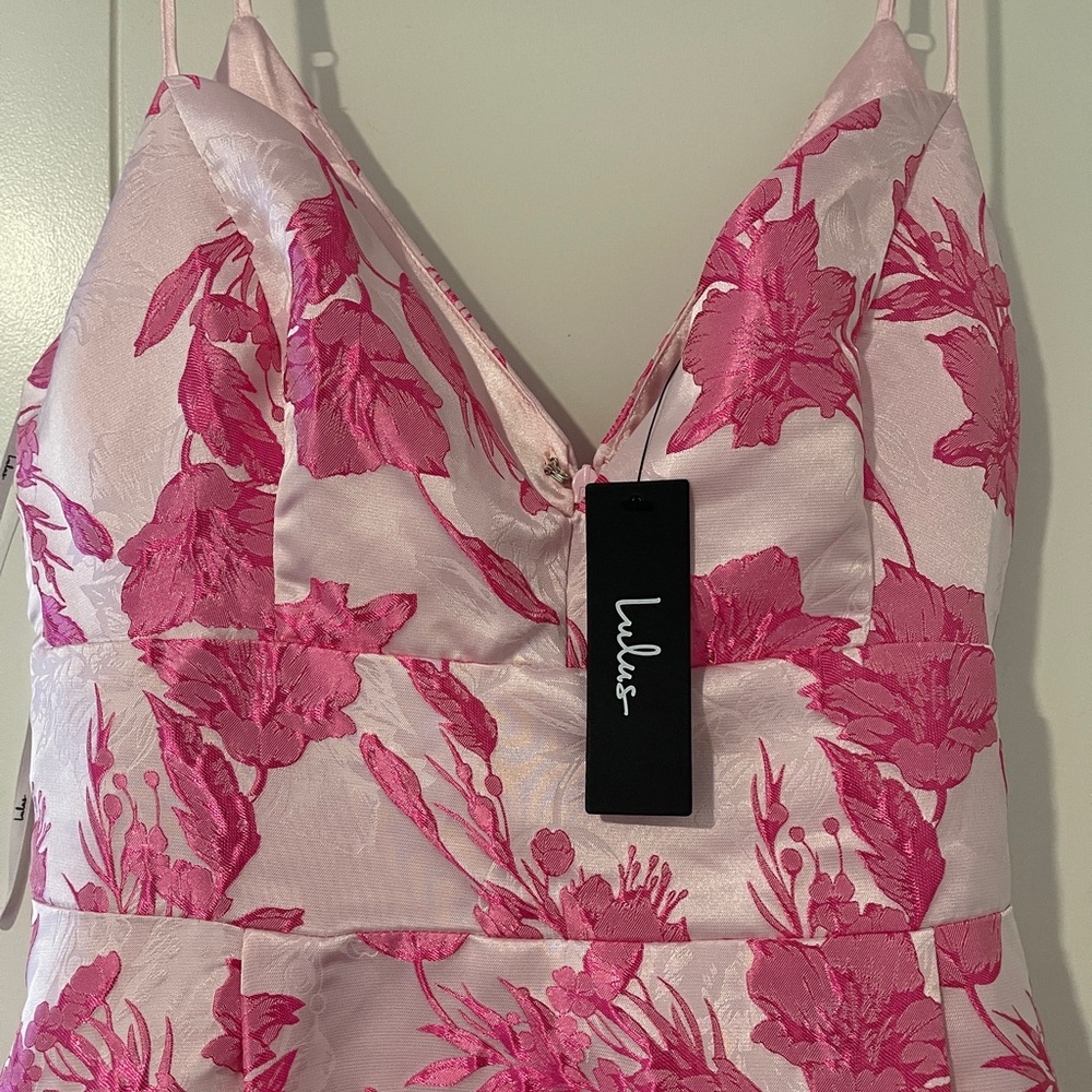 Cutestttt pink floral gown